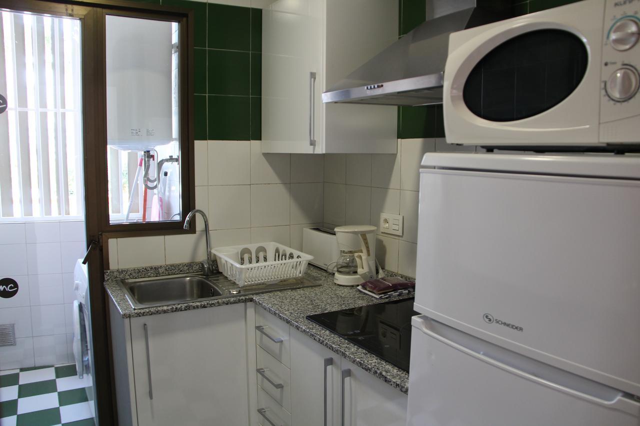 Apartamentos Amalia By Mc Benidorm Room photo